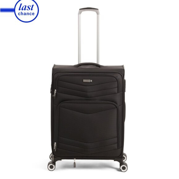 IT LUGGAGE Black 27in Intrepid Softside Spinner - Picture 1 of 2